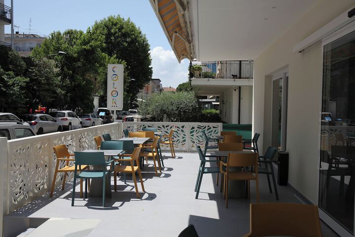 Terrace/Patio 68 of 70