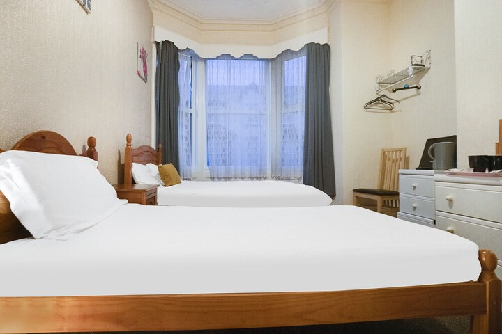 Room 17 of 21