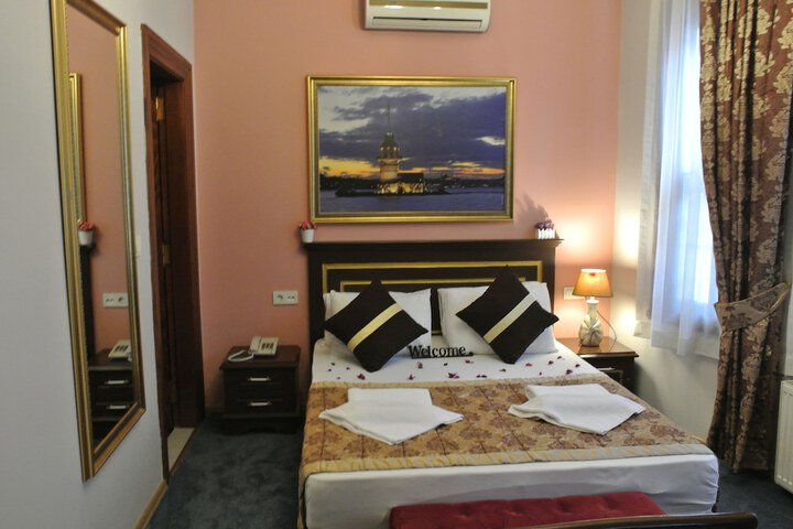Room 49 of 69