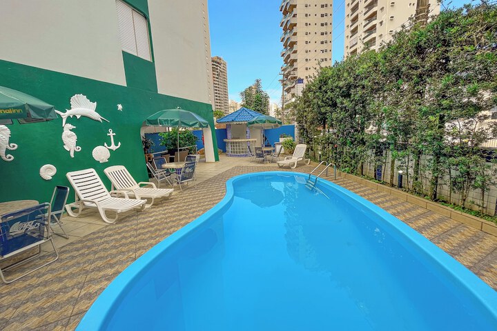 Pool 135 of 171
