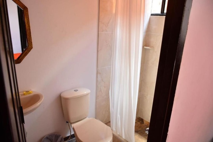 Room 17 of 27