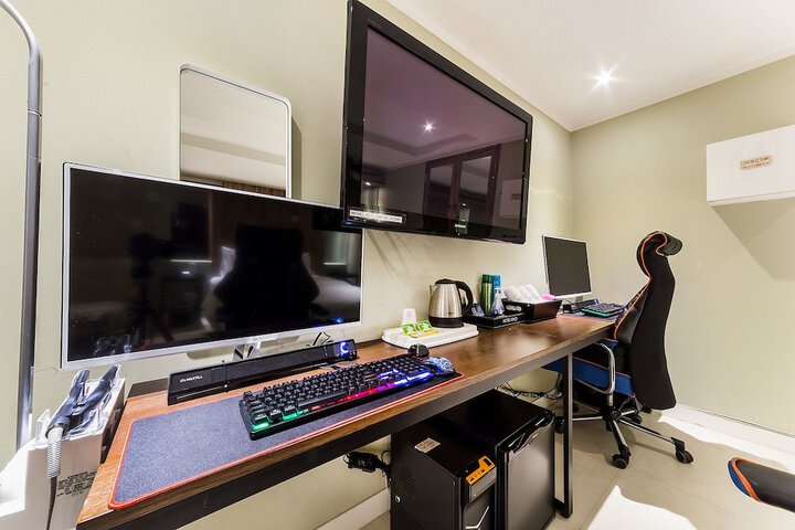 Room 20 of 44