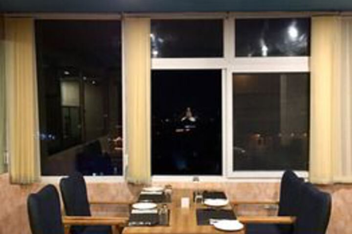 Dining 5 of 37