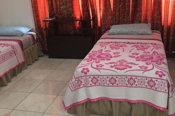 Room 27 of 74