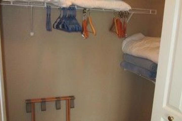 Room 13 of 29