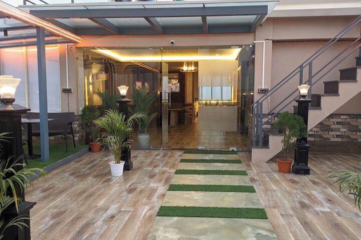 Terrace/Patio 43 of 45
