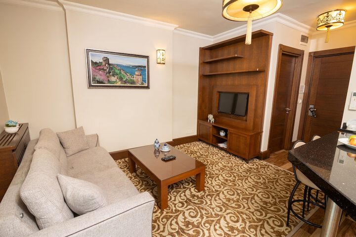 Room 8 of 40