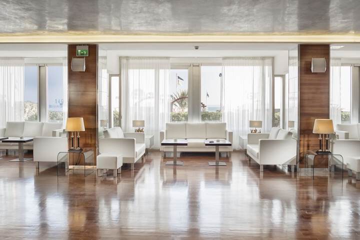 Hotel Interior 2 of 99