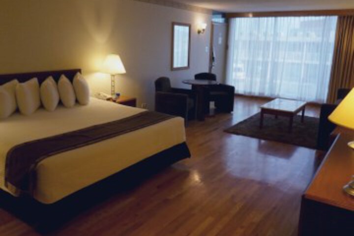 Room 22 of 57