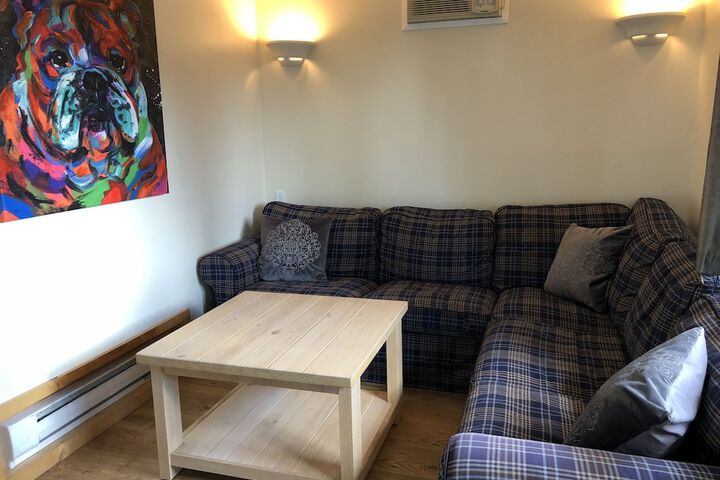 Room 42 of 74