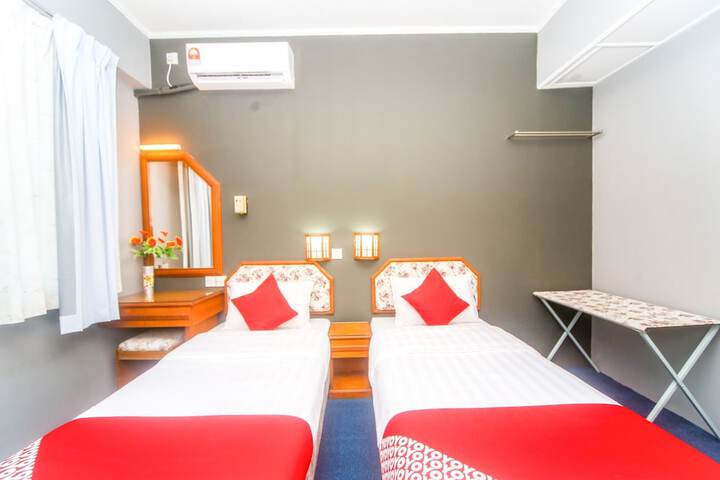 Room 14 of 21