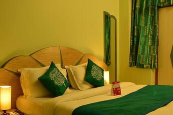 OYO Rooms Polo Ground Taxi Stand