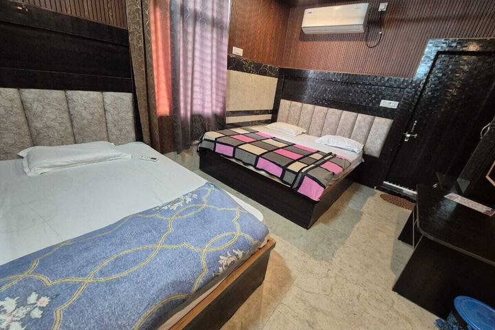 Room 15 of 17