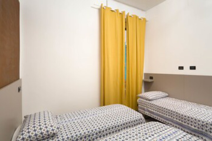 Room 38 of 38