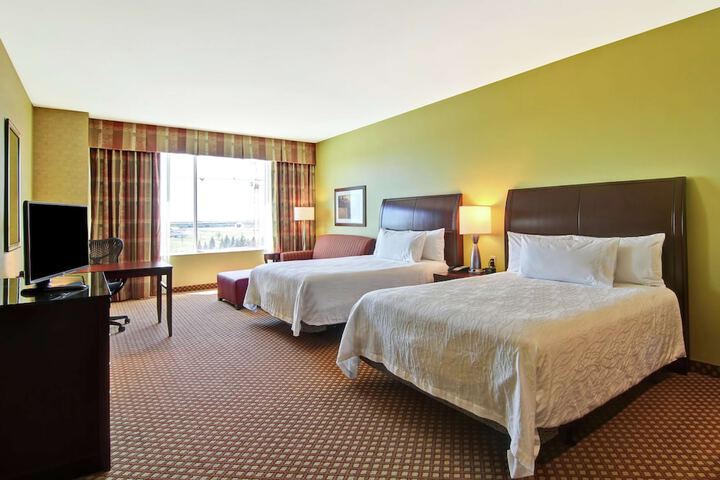 Room 15 of 82