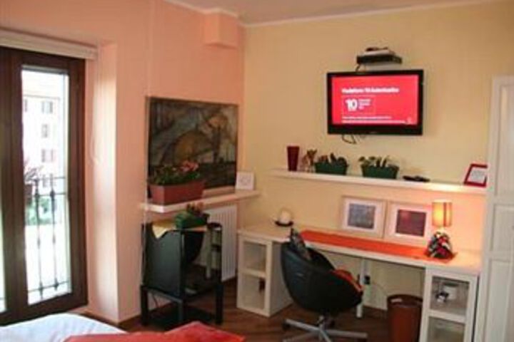 Room 15 of 21