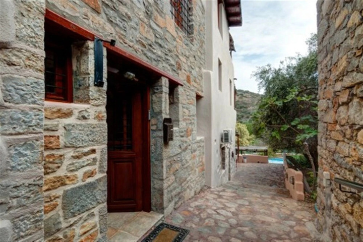 The Traditional Homes of Crete - Almond Tree Villas