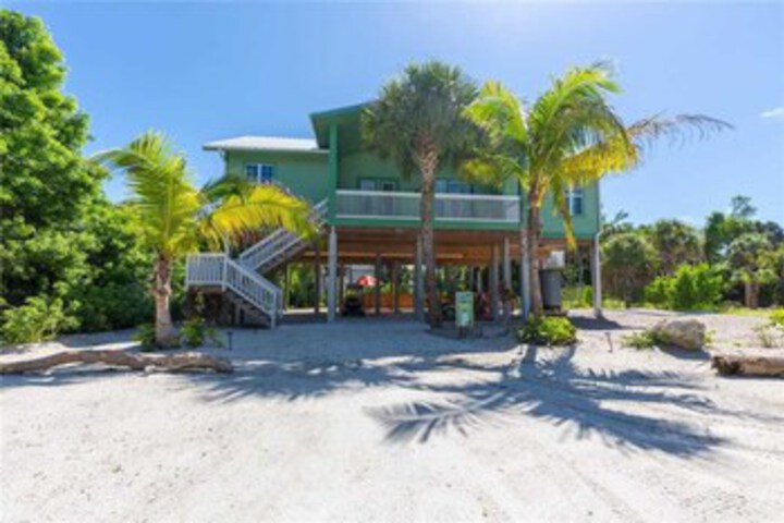 Property Grounds 28 of 45