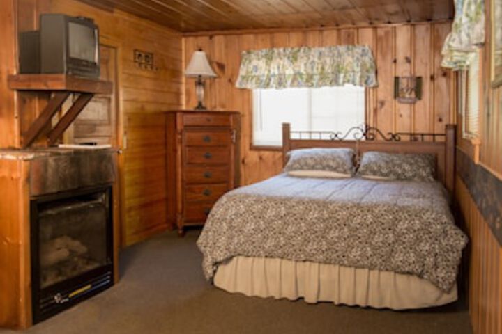 Room 28 of 462