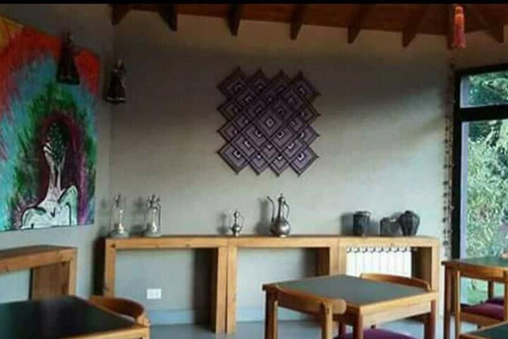 Snack bar