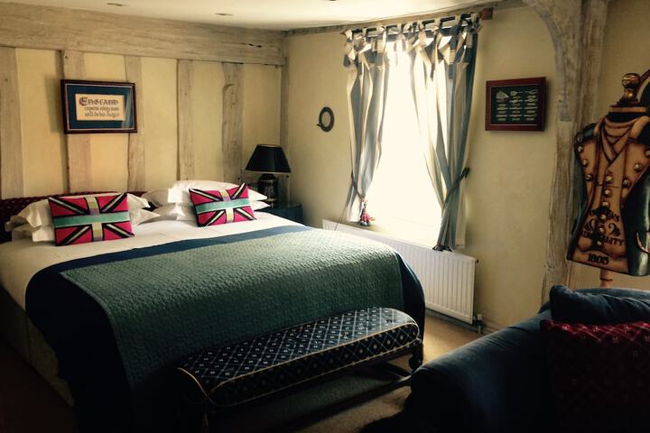 Room 10 of 73