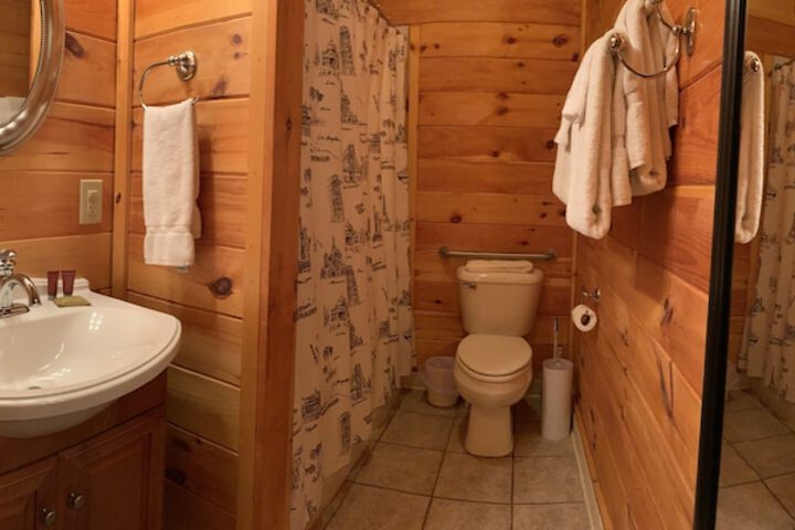 Room 184 of 261