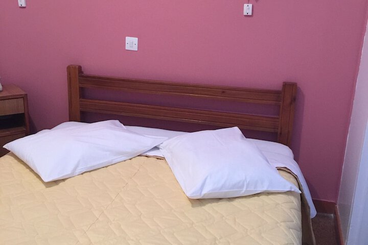 Room 16 of 56