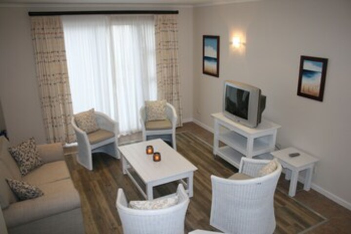 Room 35 of 60