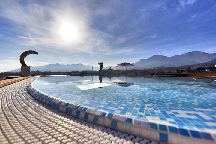 Hotel with Pool