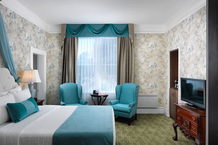 Room 14 of 78