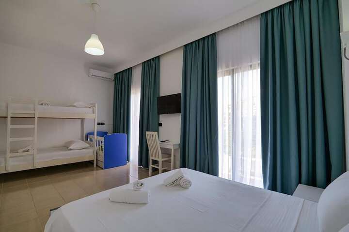 Room 28 of 57