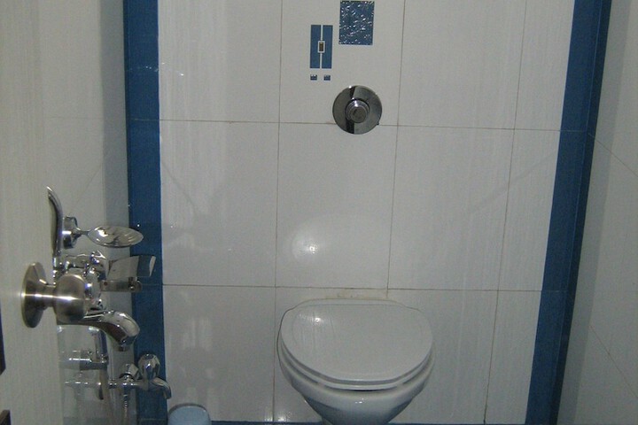 Room 34 of 42
