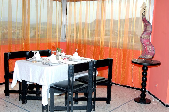 Dining Photos