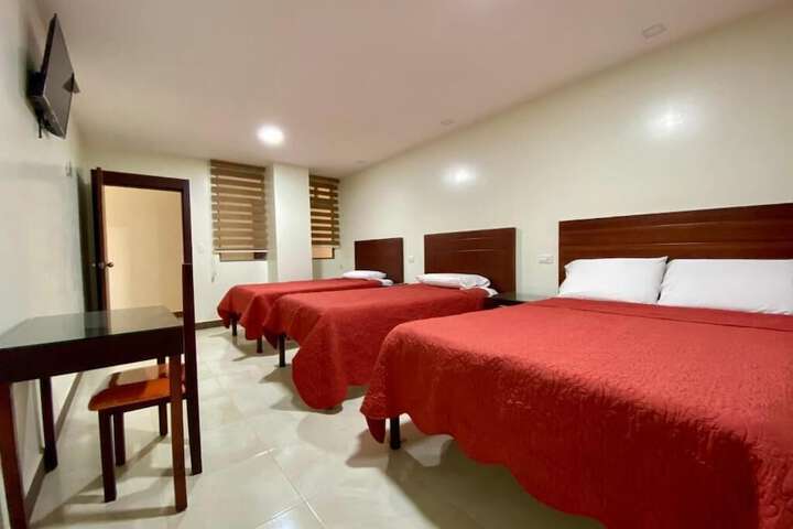 Room 20 of 33