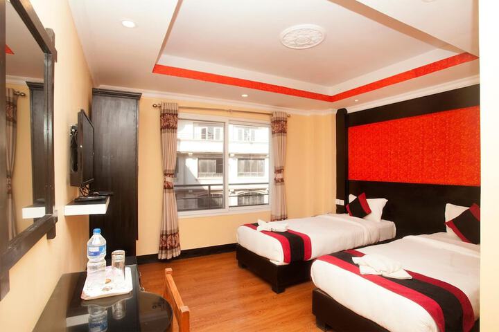 Room 40 of 61