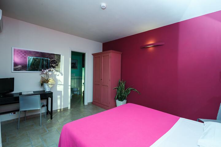Room 16 of 61