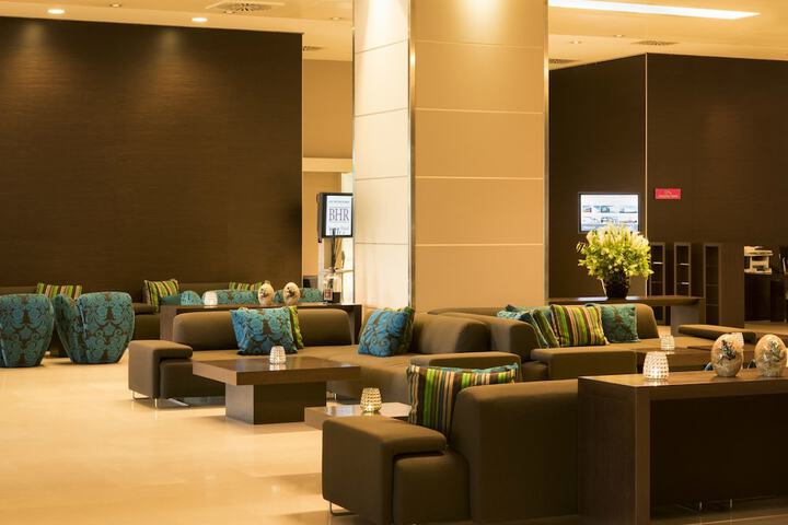 Hotel Interior 17 of 168