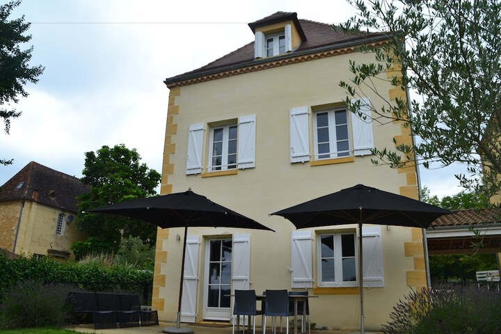 Terrace/Patio 63 of 115