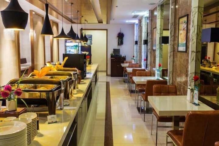 Dining Photos