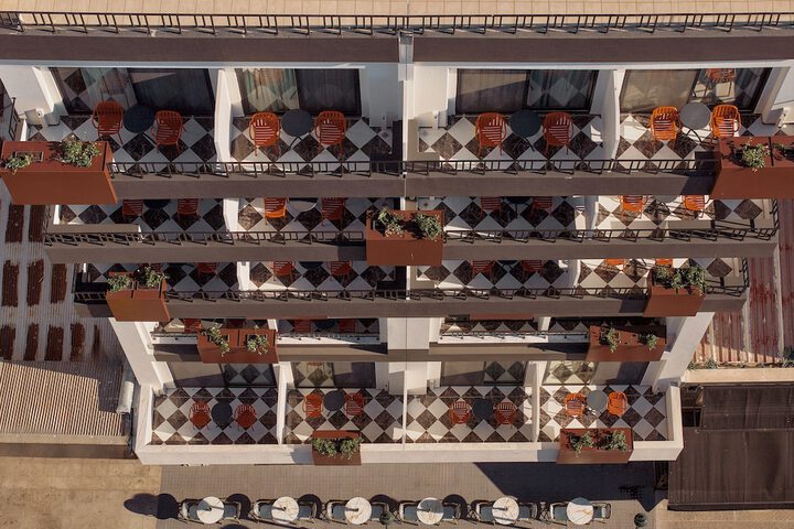 Hotel 112 of 118
