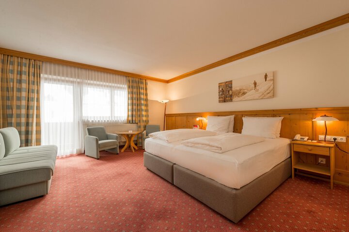 Room 16 of 59