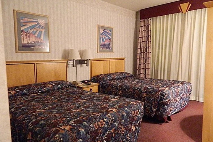 Double Eagle Hotel & Casino