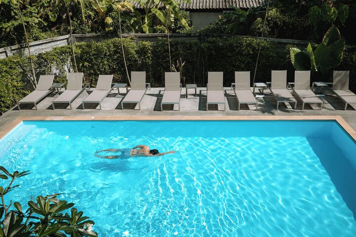 Pool 26 of 49
