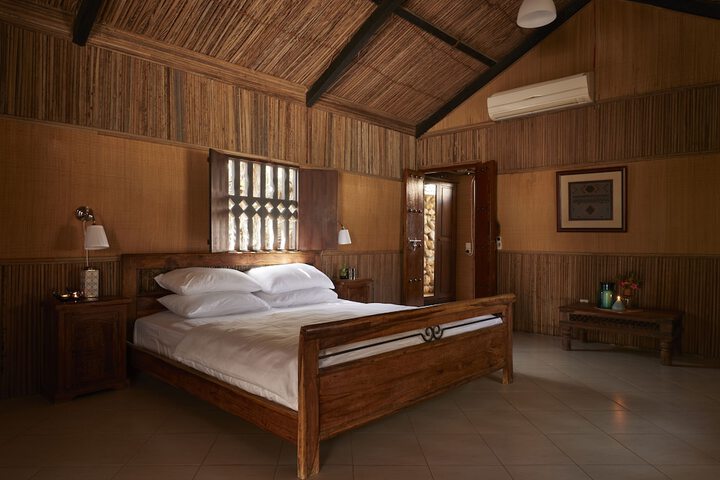 Room 5 of 43