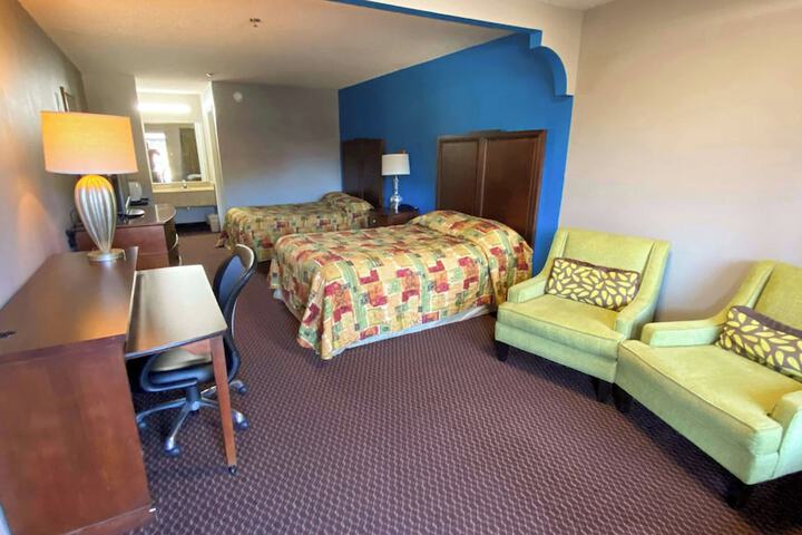 Room 7 of 19