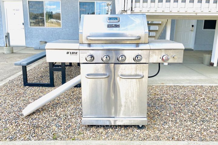 Property Grounds 49 of 55