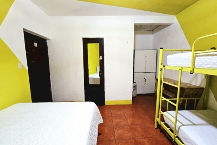Room 38 of 59