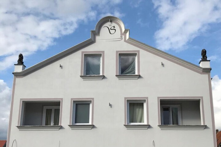 Hotel 63 of 63