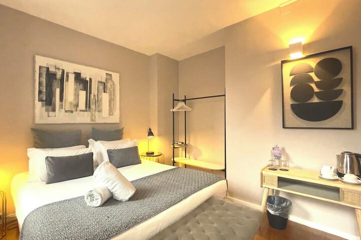 Room 15 of 70