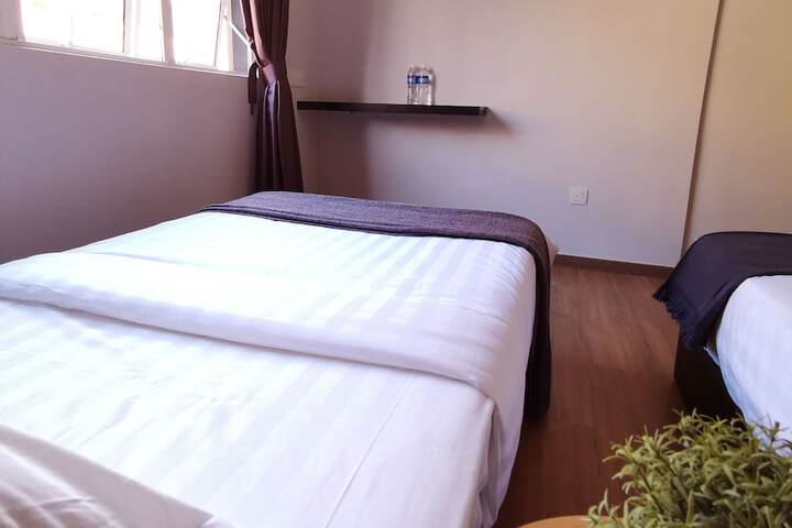 Room 16 of 43